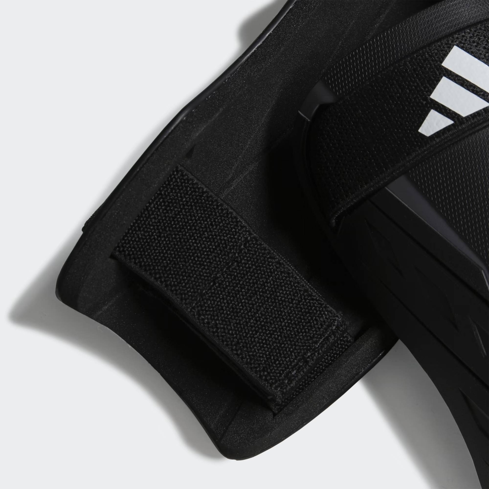 ADIDAS TIRO SHIN GUARD