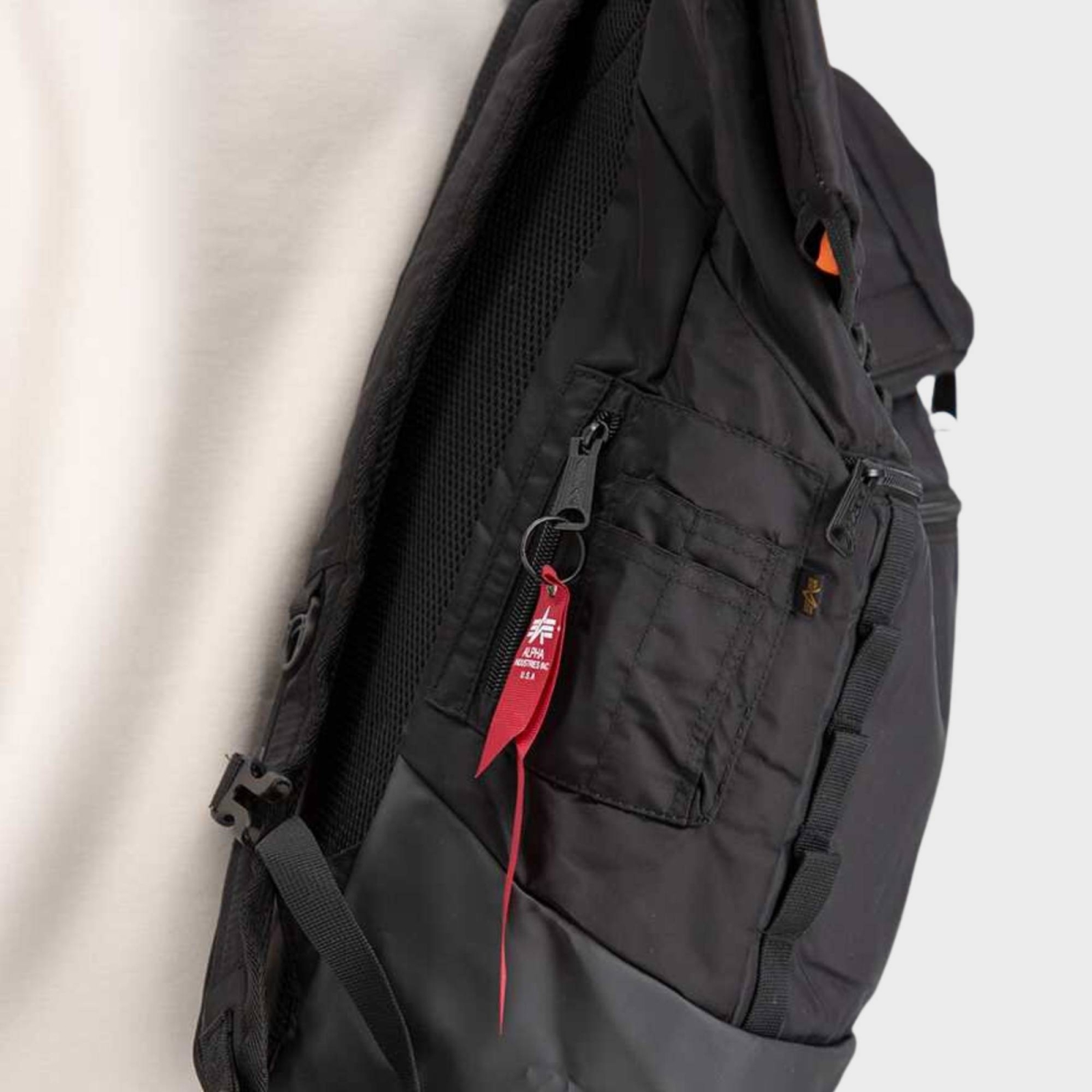 ALPHA INDUSTRIES CREW BAG