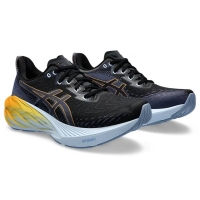 ASICS NOVABLAST 4