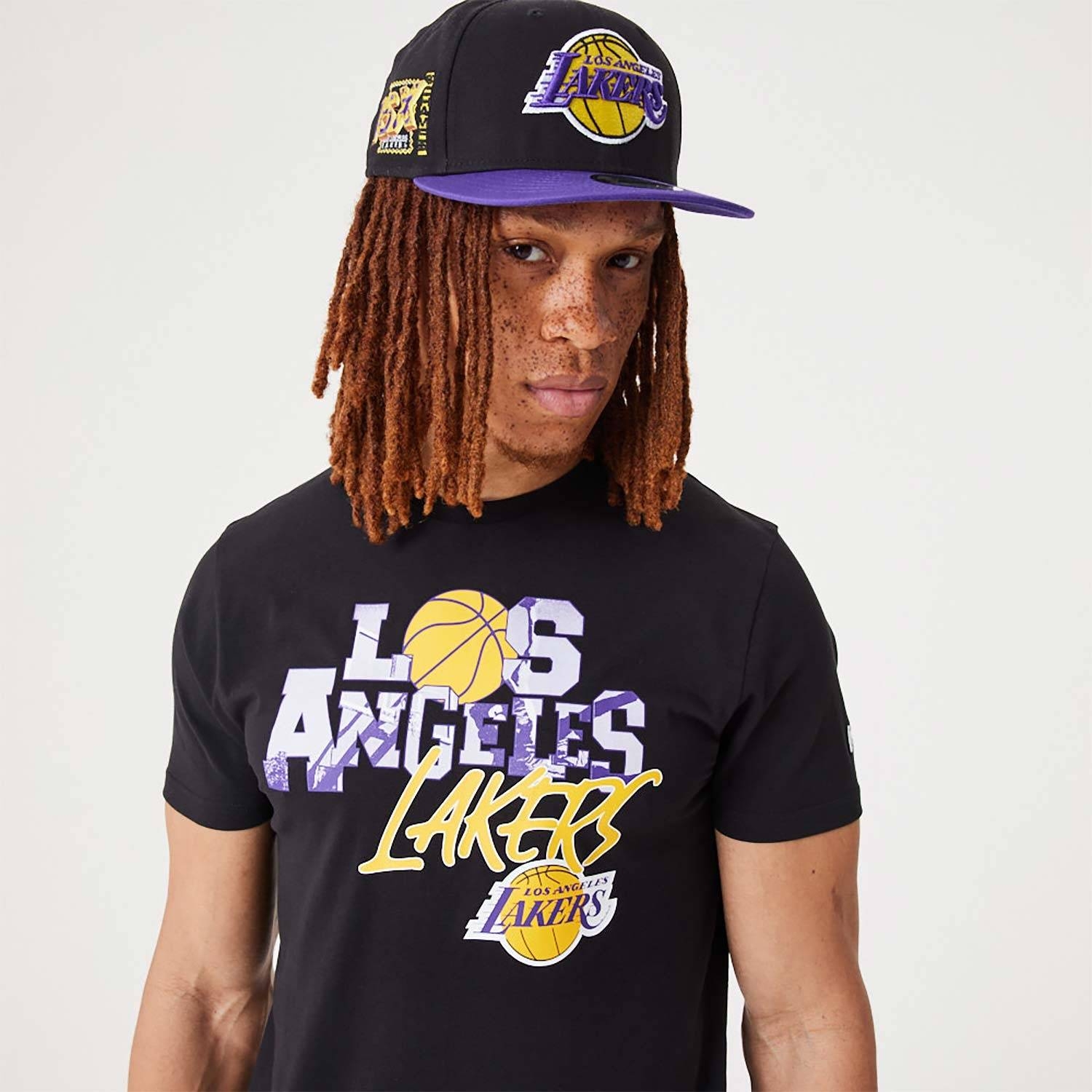 NEW ERA LOS ANGELES LAKERS NBA INFILL GRAPHIC TEE