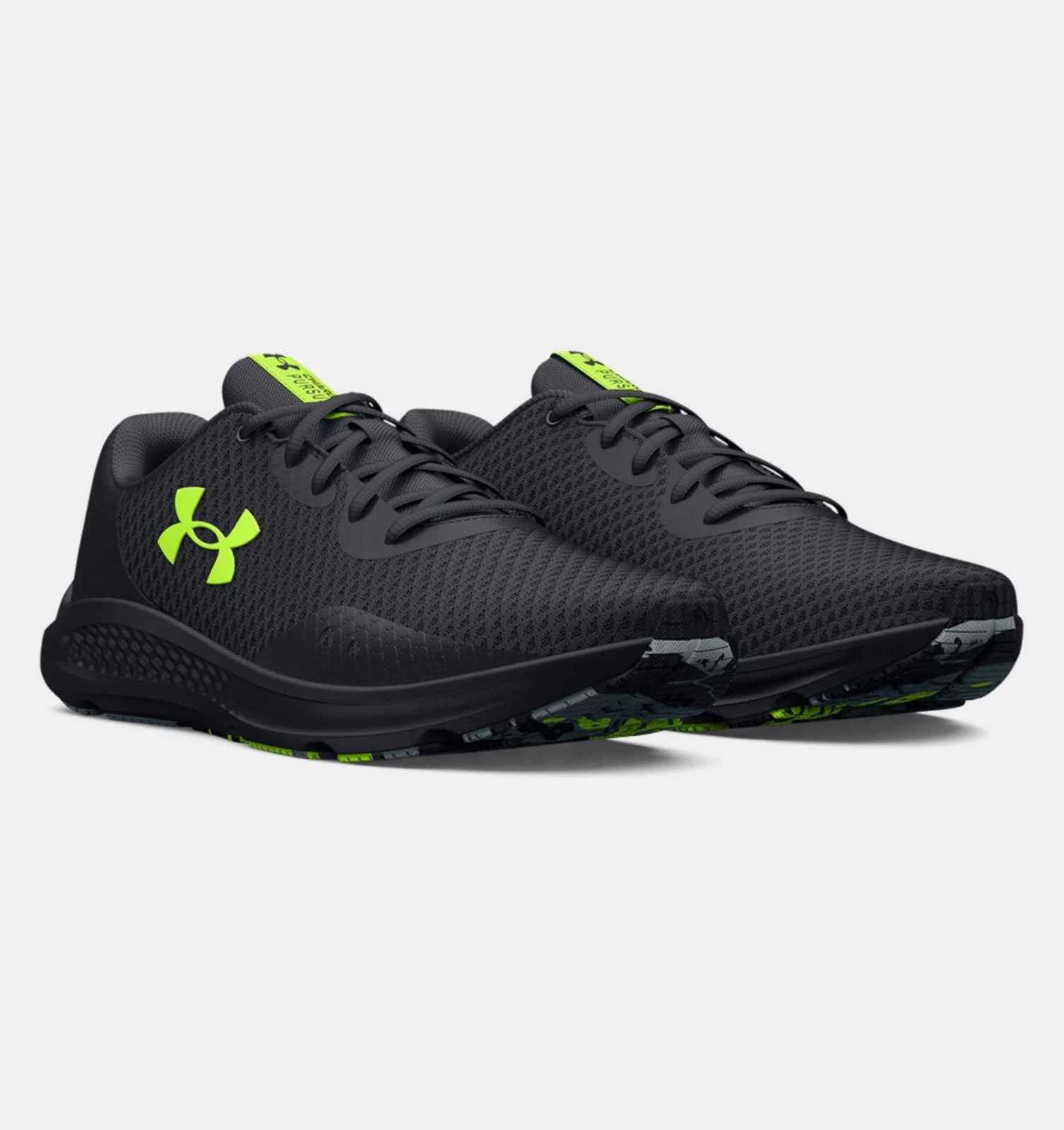 UNDER ARMOUR MENS CHARGED PURSUIT 3