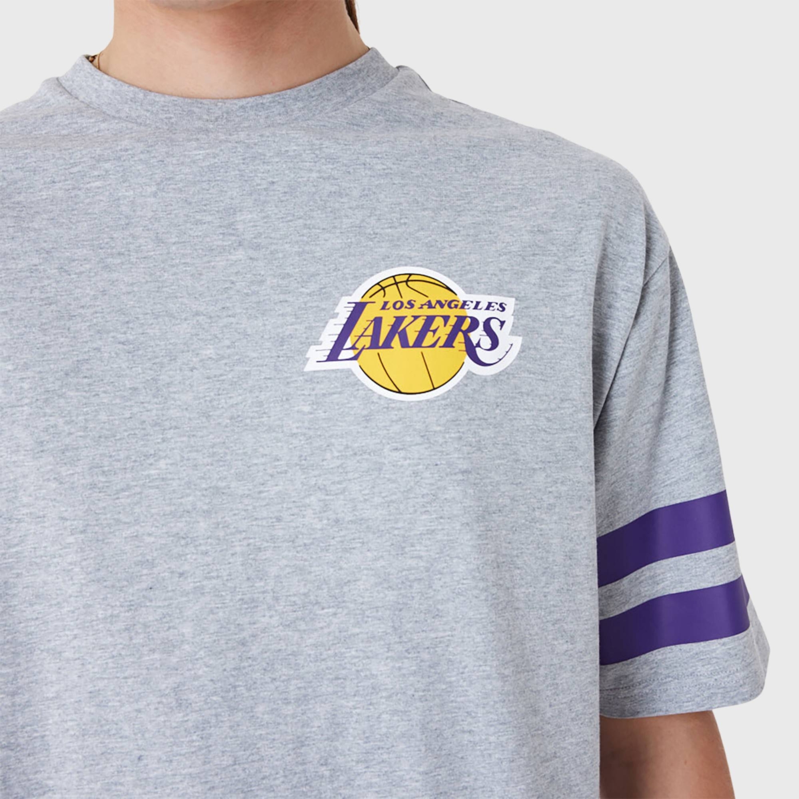 NEW ERA LOS ANGELES LAKERS NBA ARCH GRAPHIC TEE