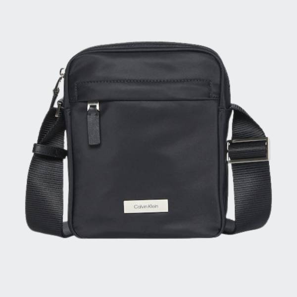 CALVIN KLEIN JEANS SLEEK REPORTER