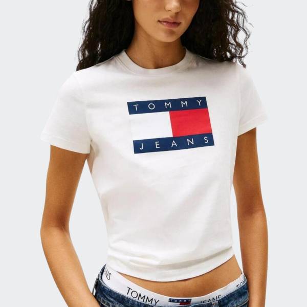 TOMMY JEANS REGULAR FLAG TEE