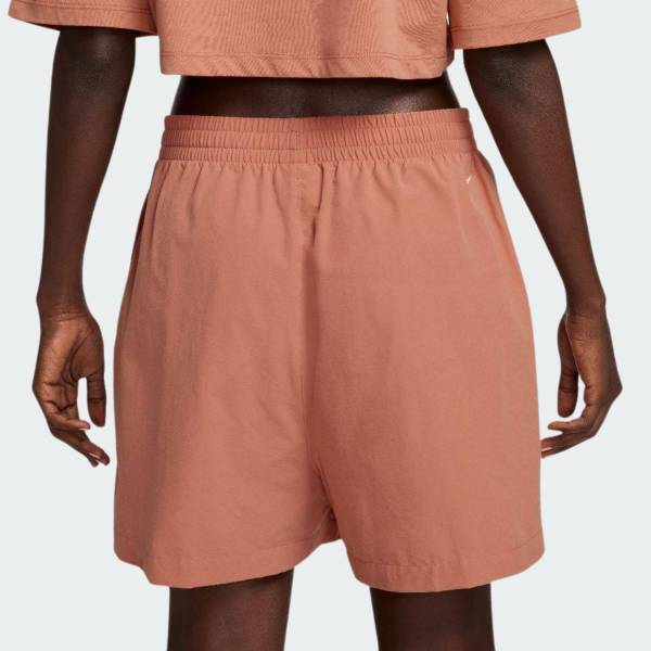 NIKE SPORTSWEAR SHORTS